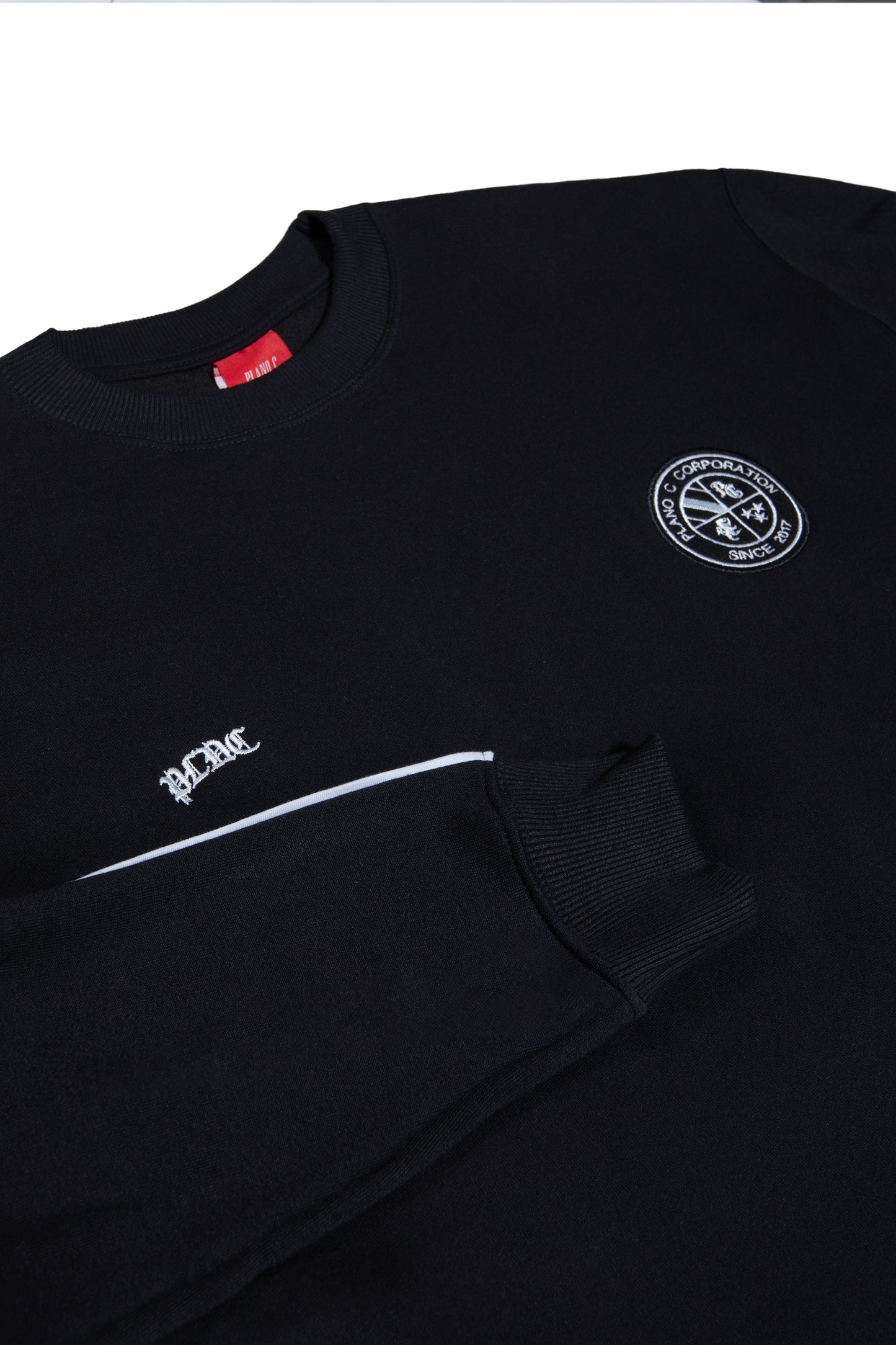 MOLETOM CREWNECK "PLNC CLUB" BLACK
