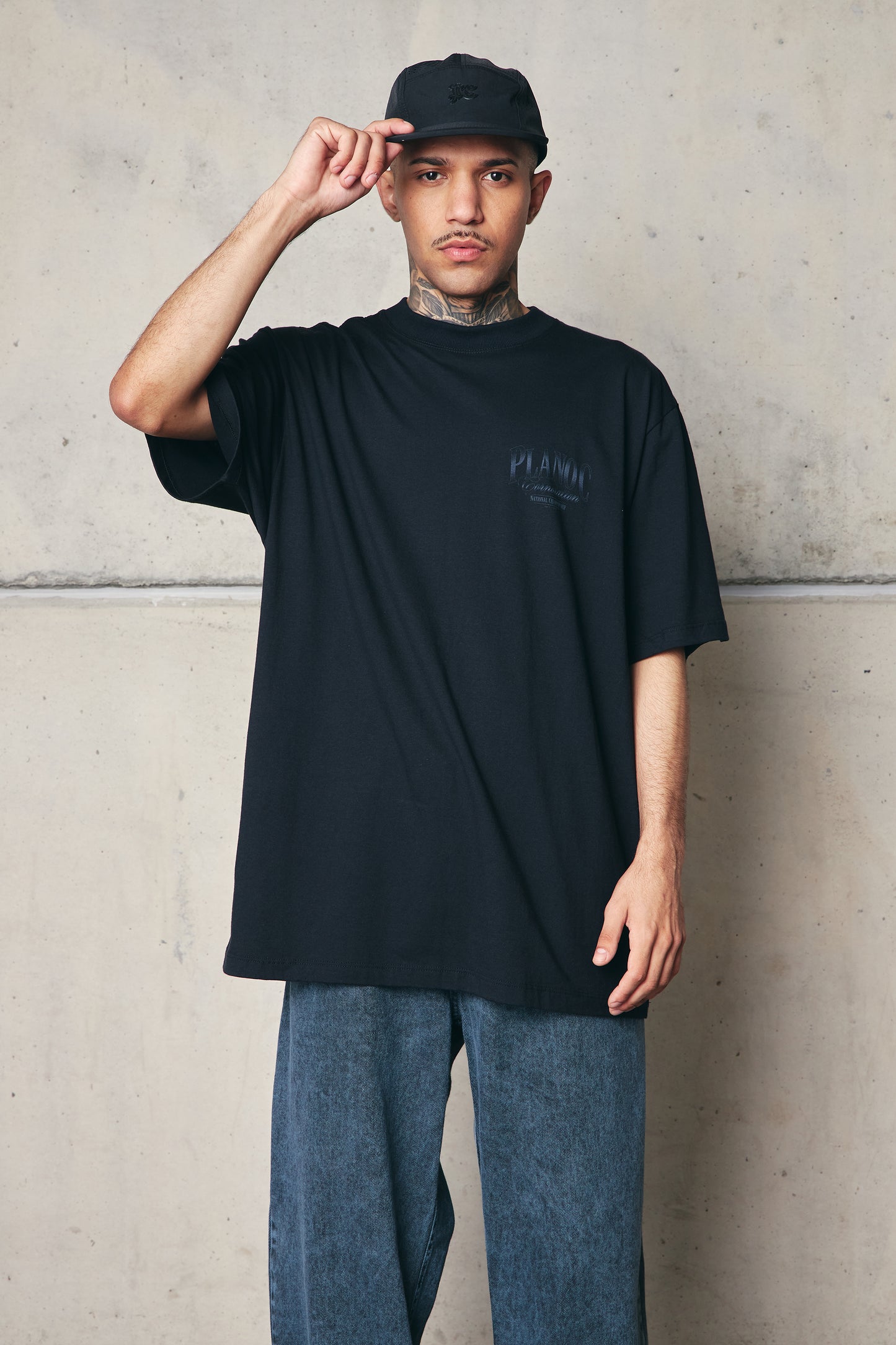 CAMISETA "CHAMPIONS RING" BLACK