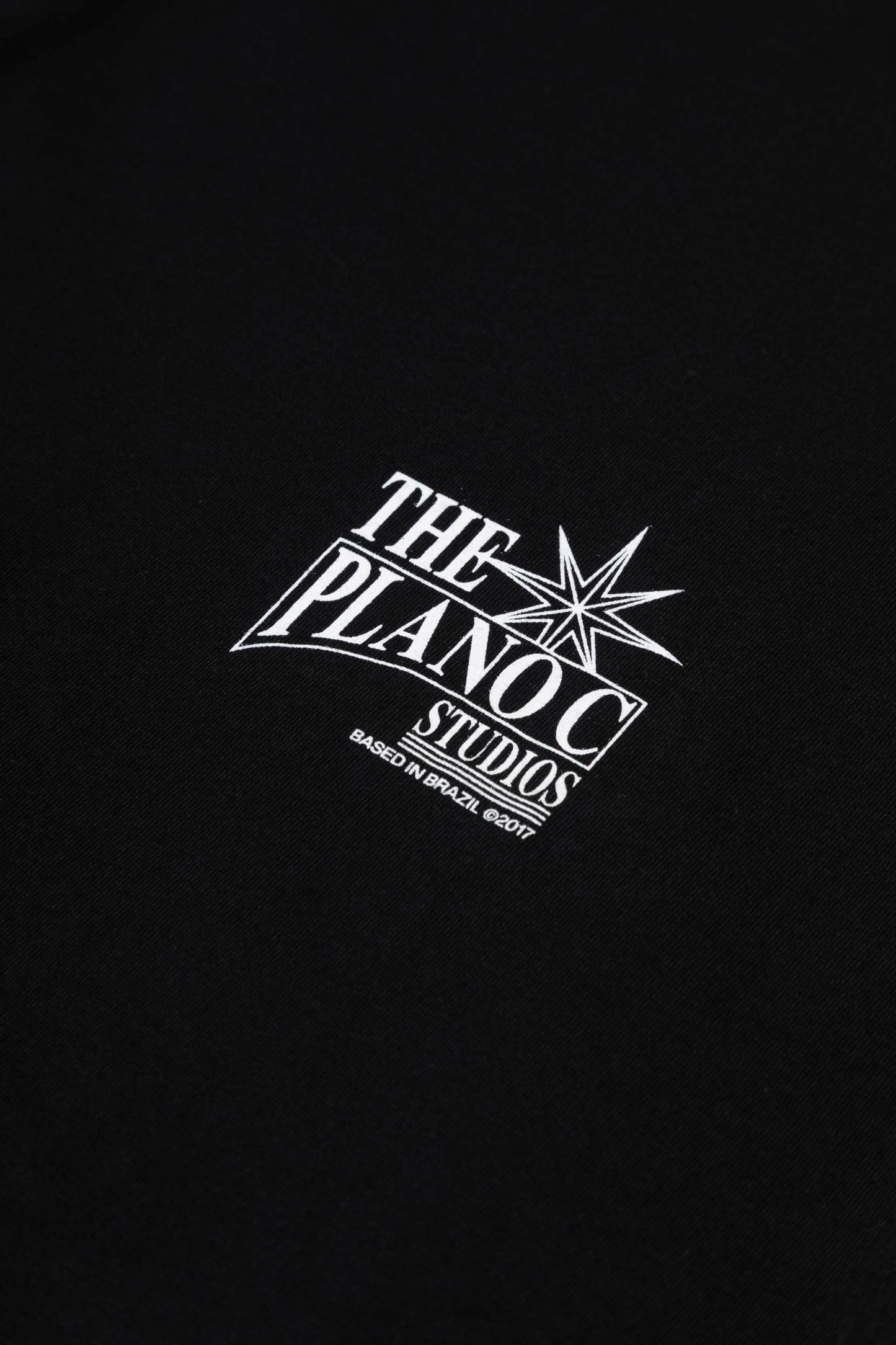 CAMISETA MANGA LONGA "STUDIOS C" BLACK