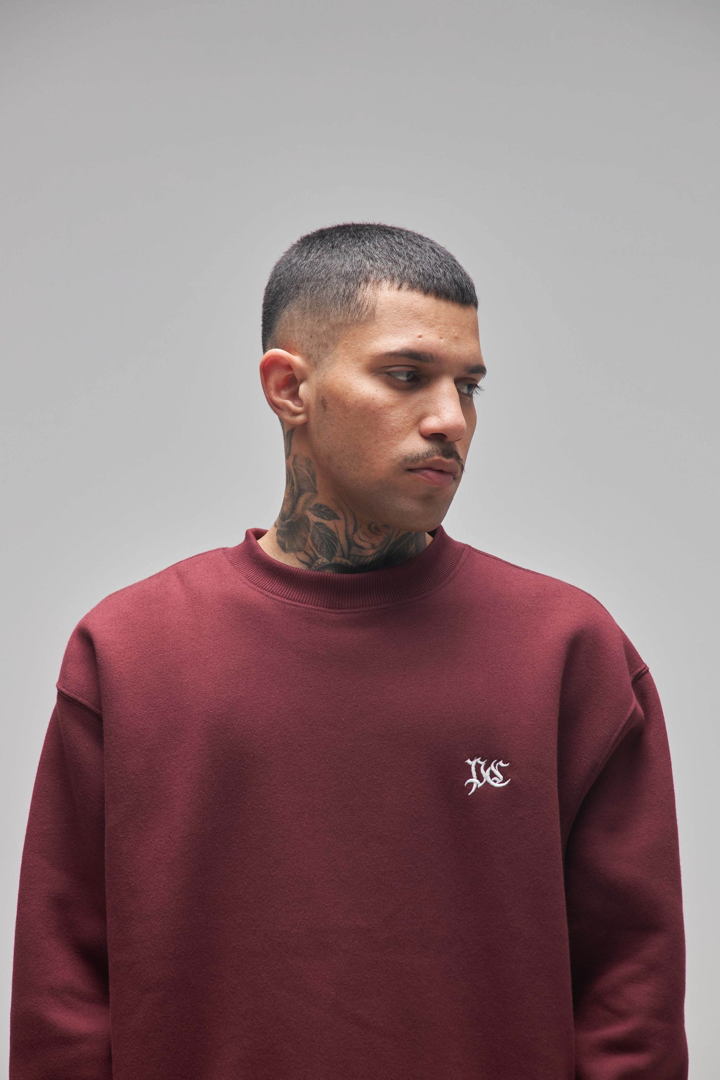 MOLETOM CREWNECK "PC" WINE
