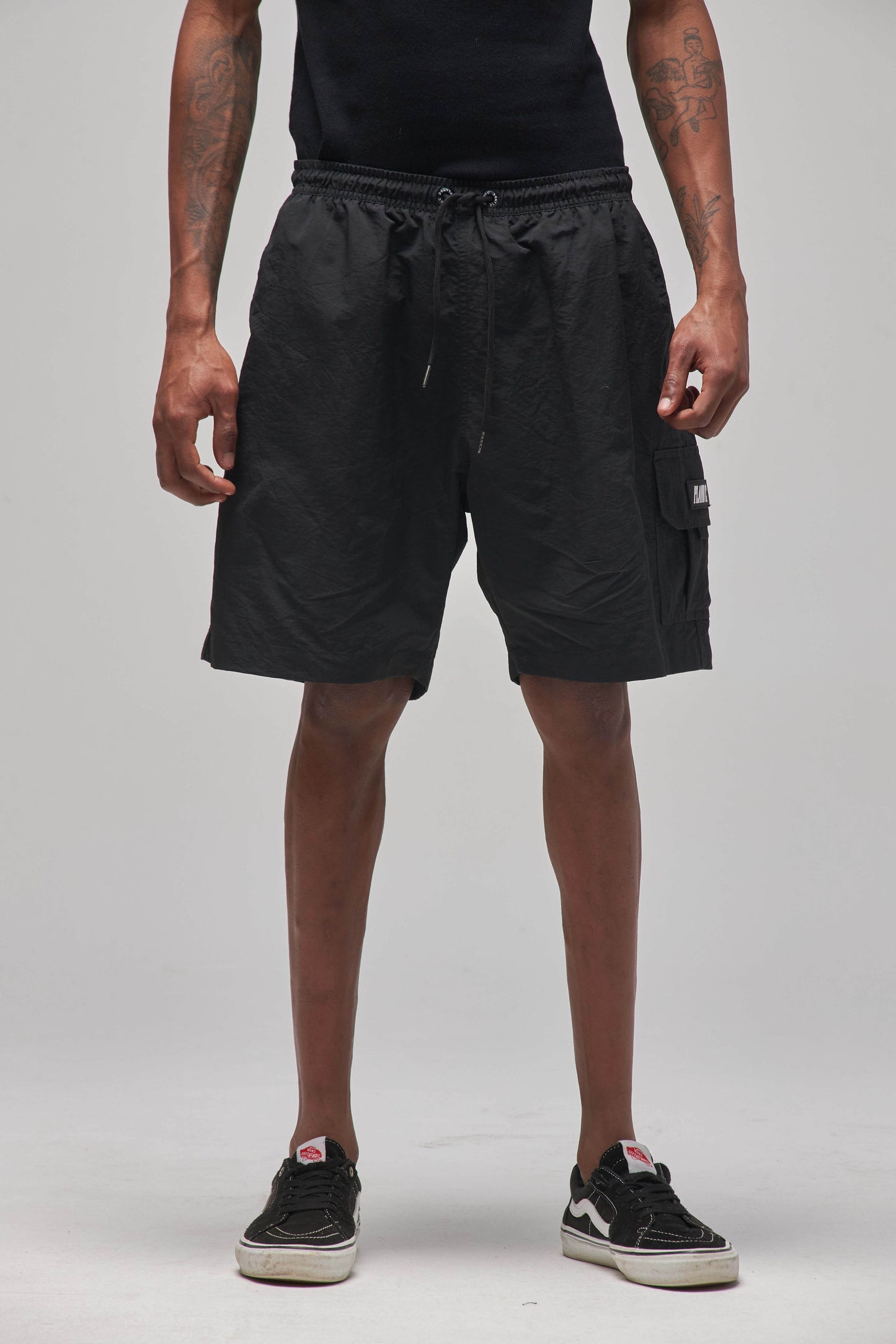 SHORTS NYLON WR CARGO PRETO