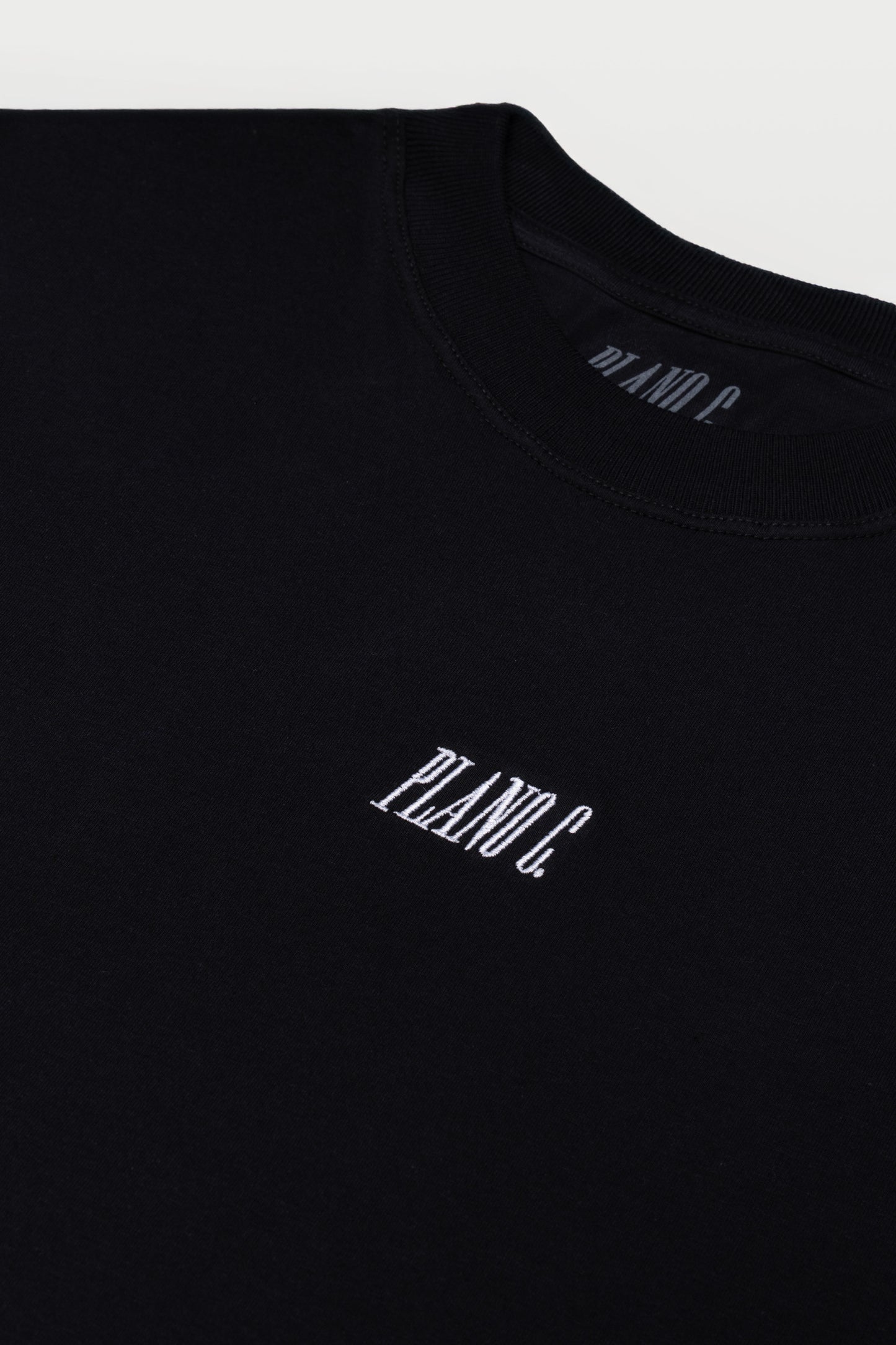 CAMISETA "LOGO" BLACK