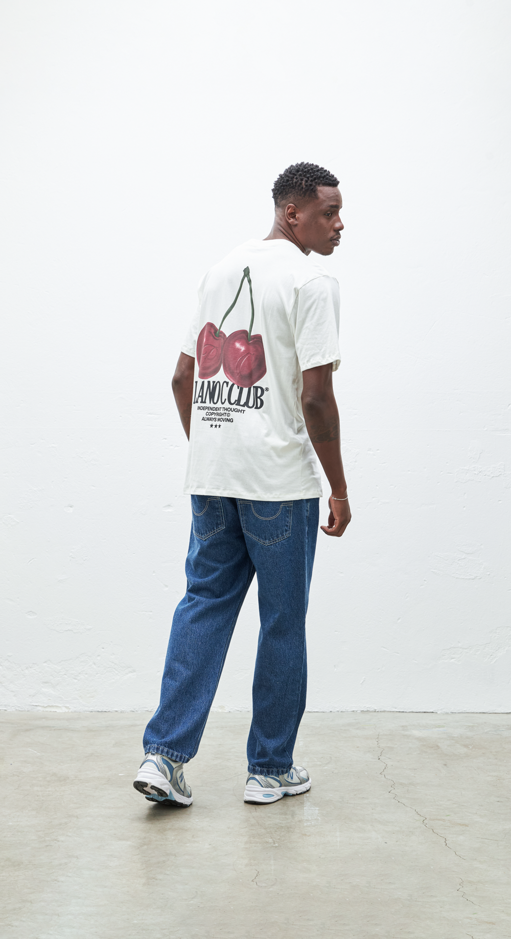 CAMISETA CHERRY MARFIM
