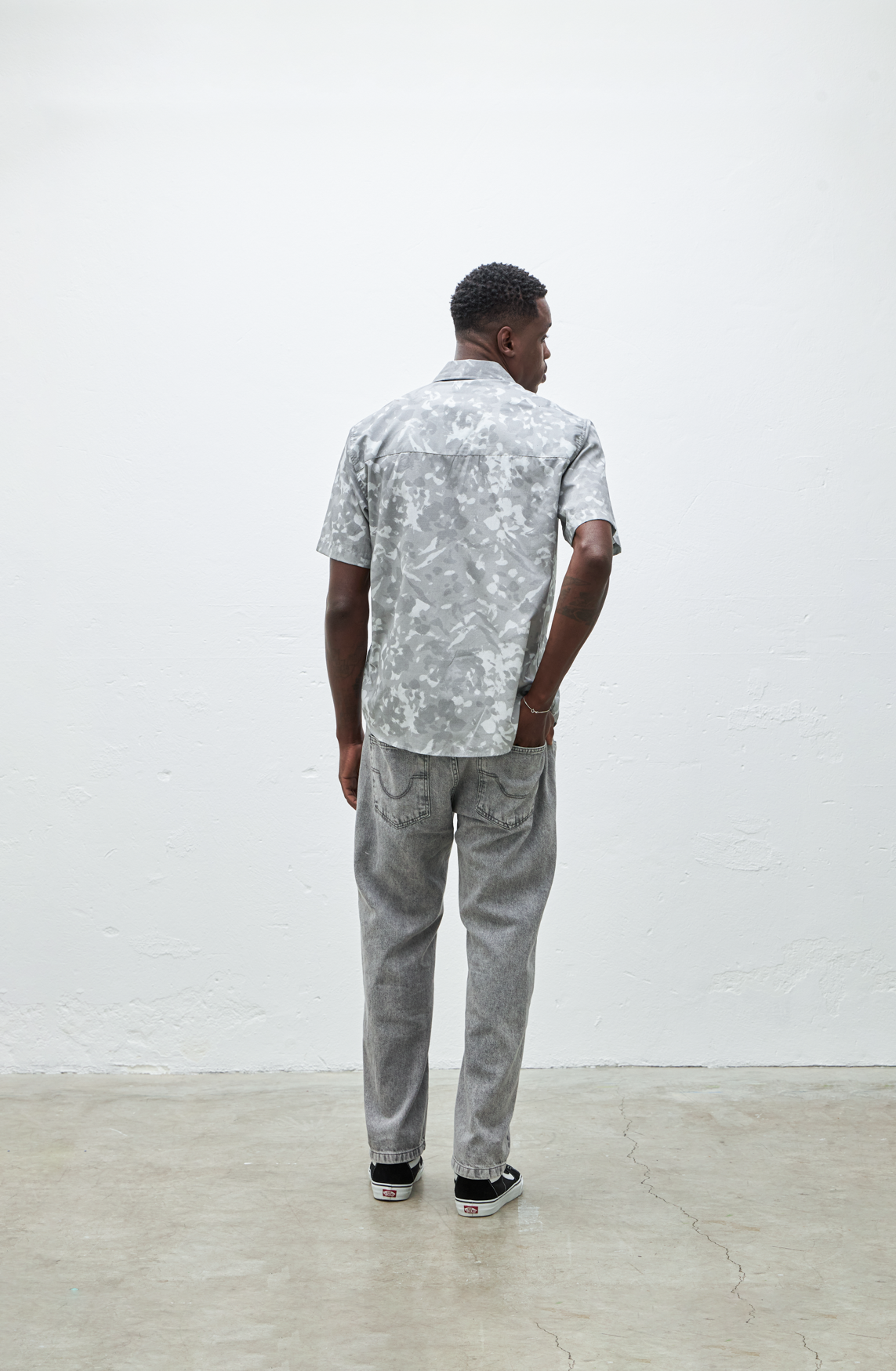 CAMISA GREYFIELD FULL PRINT CINZA