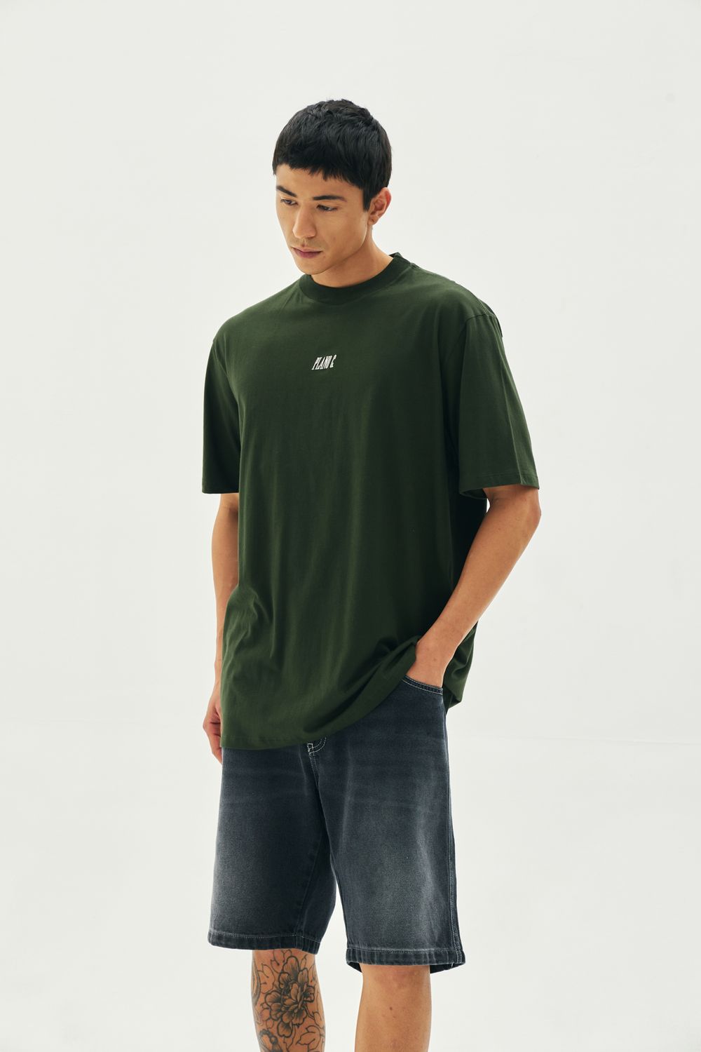 CAMISETA LOGO VERDE MATO