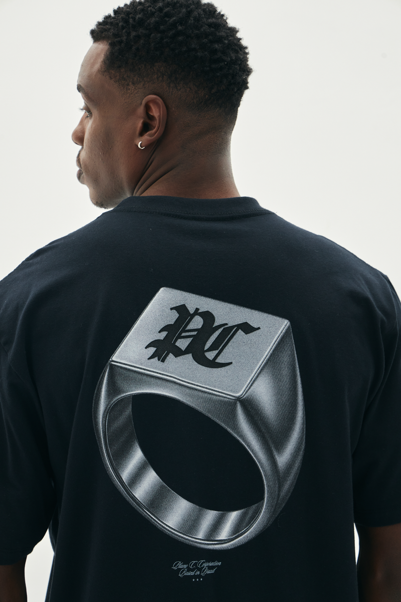 CAMISETA RING PRETO