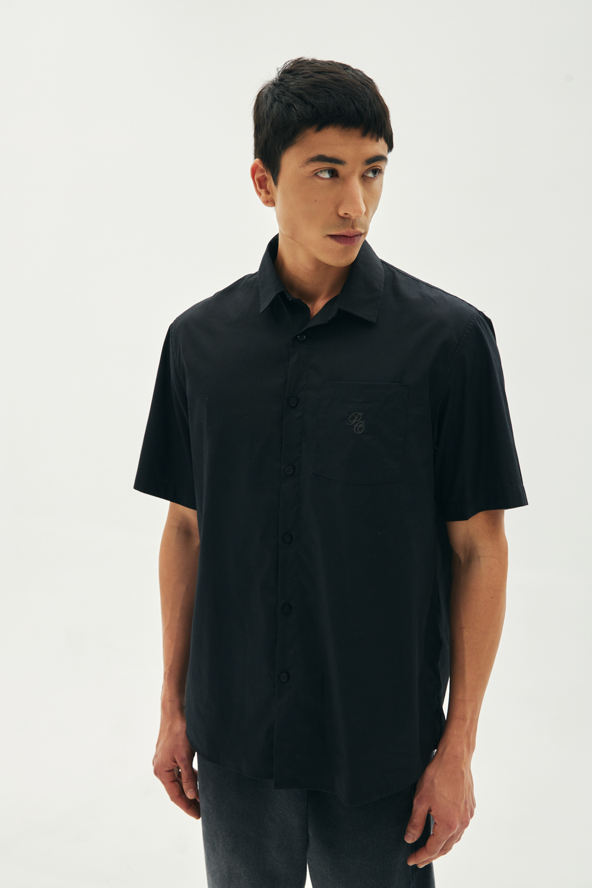 CAMISA RELAXED PRETO