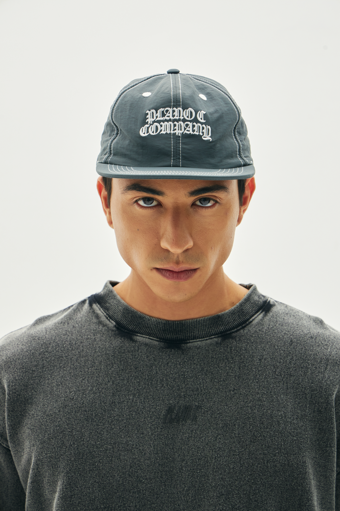 BONÉ 6-PANEL CINZA DARK GREY