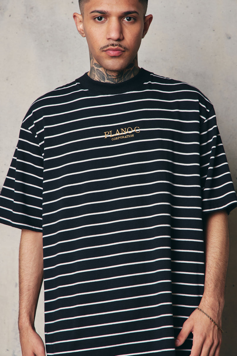 CAMISETA LISTRADA "CORPORATION" BLACK