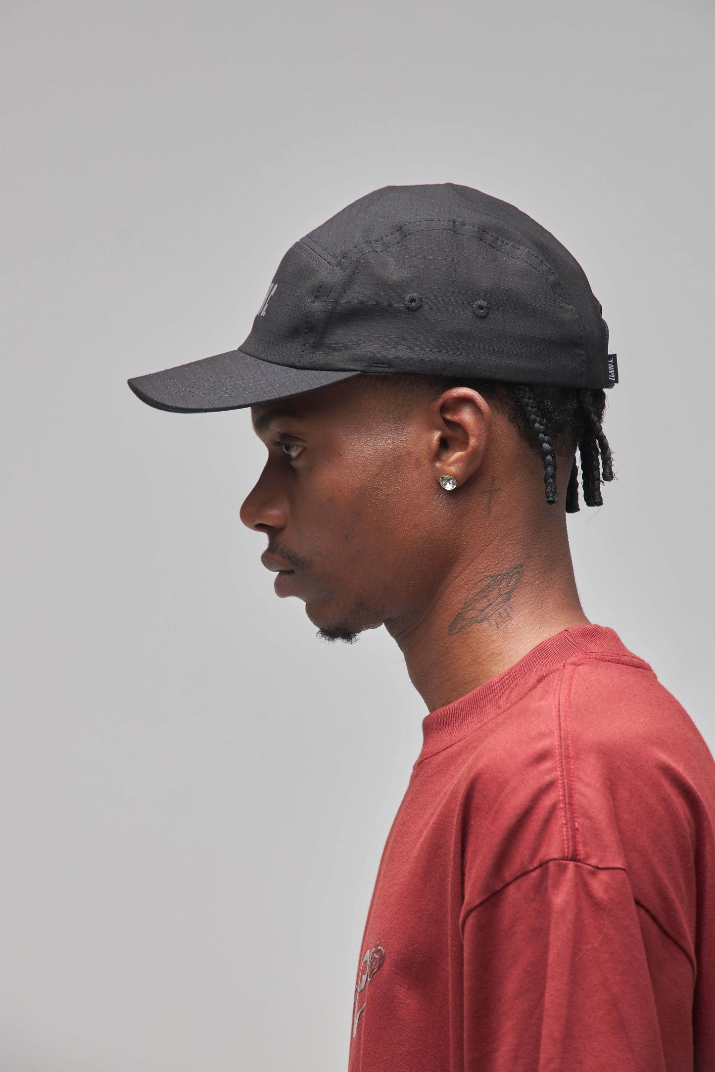 BONÉ 5 PANEL REFLECTIVE BLACK