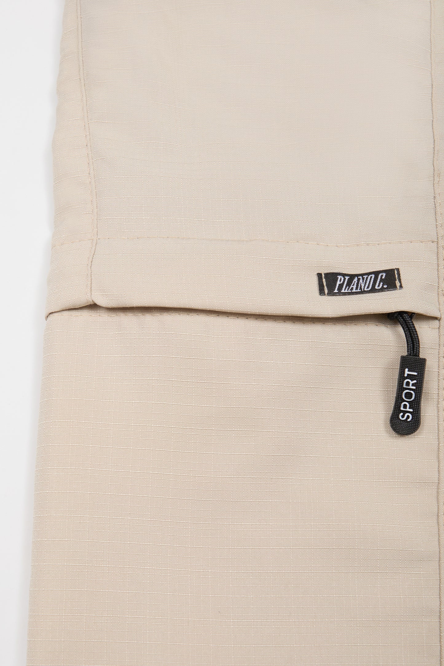 SHORTS CARGO LOGO AREIA WHITE SAND